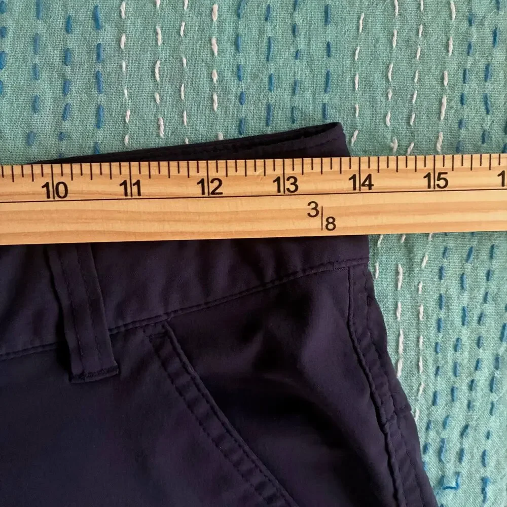 Columbia Omni Shield Womens Size 2 Purple Hiking Shorts Quick Dry Stretch Trail - Picture 4 of 11